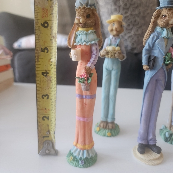 Colorful Rabbit Figurine Set - Picture 8 of 10